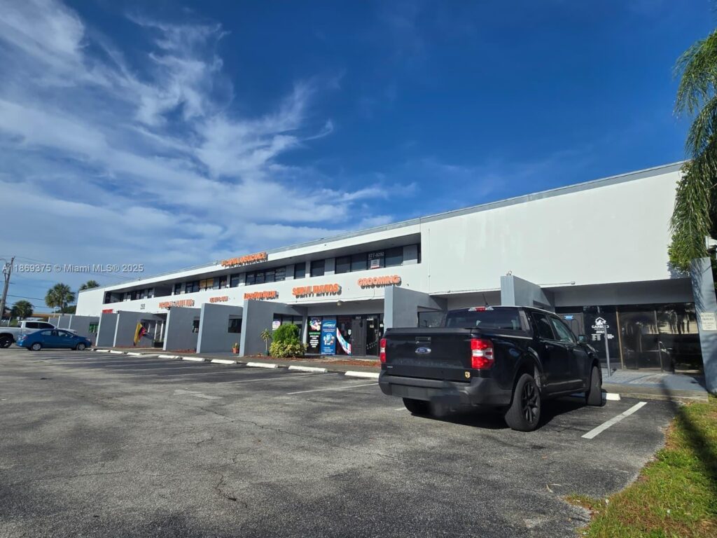 2501 N State Road 7, Margate FL 33063