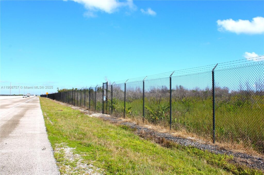 15900 SW 408 ST, Florida City FL 33034