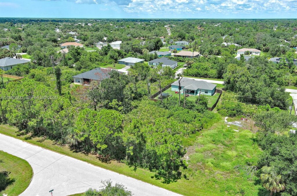 11944 Brookside Ave, Port Charlotte FL 33981