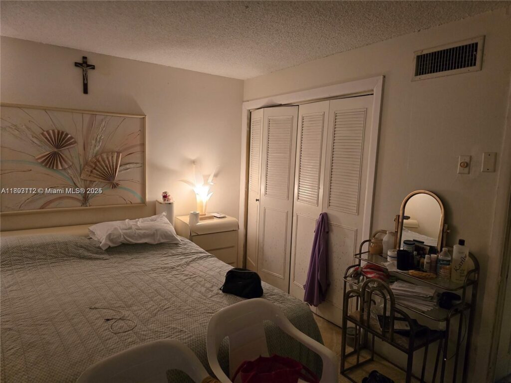 20310 NE 2nd Ave # 15, Miami Gardens FL 33179