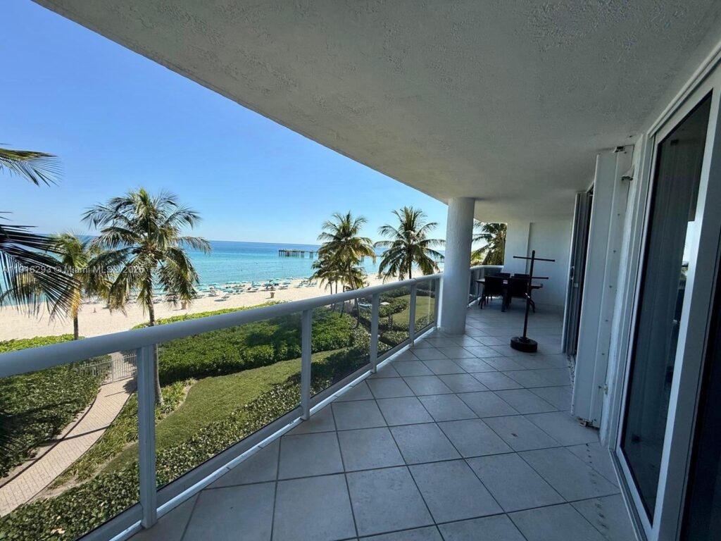 16711 Collins Ave # 410, Sunny Isles Beach FL 33160