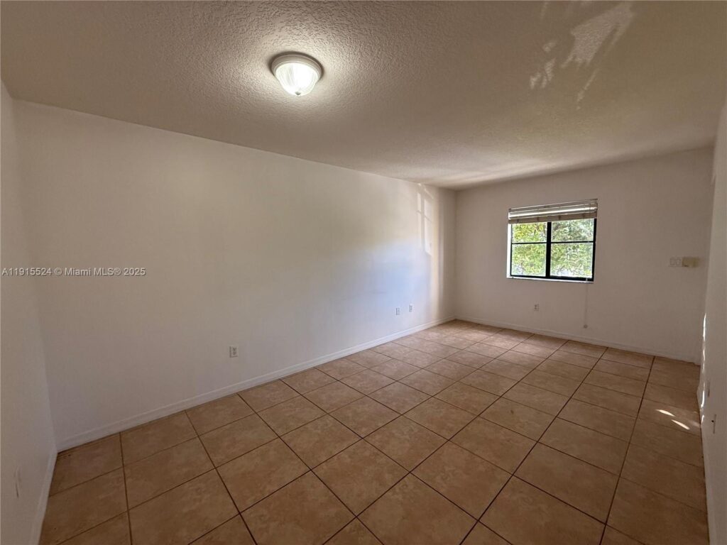 22901 SW 88th Pl # 205, Cutler Bay FL 33190