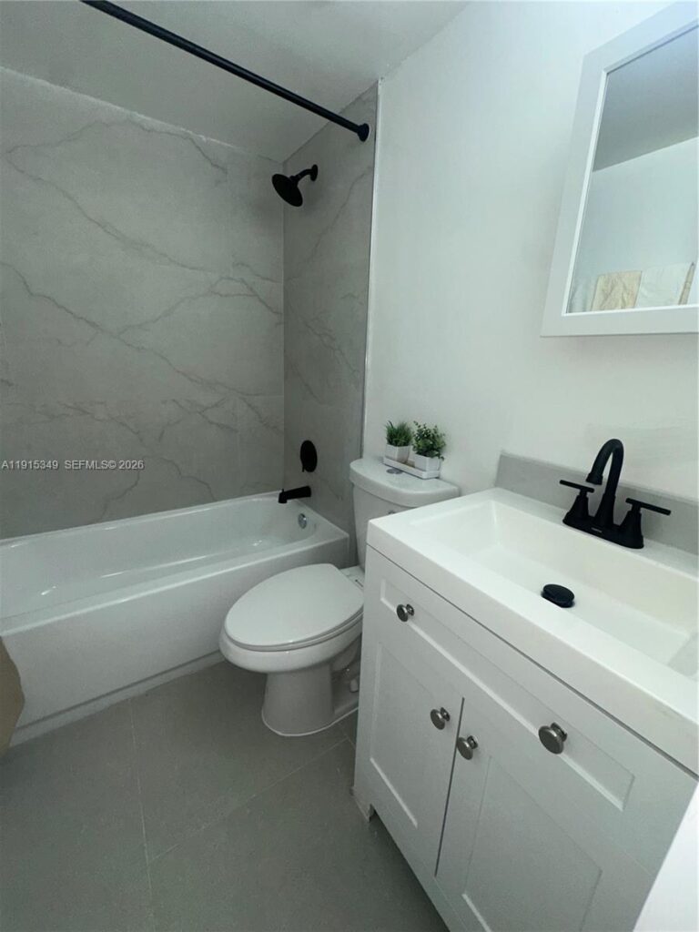 500 NW 24th Ave # 27, Fort Lauderdale FL 33311