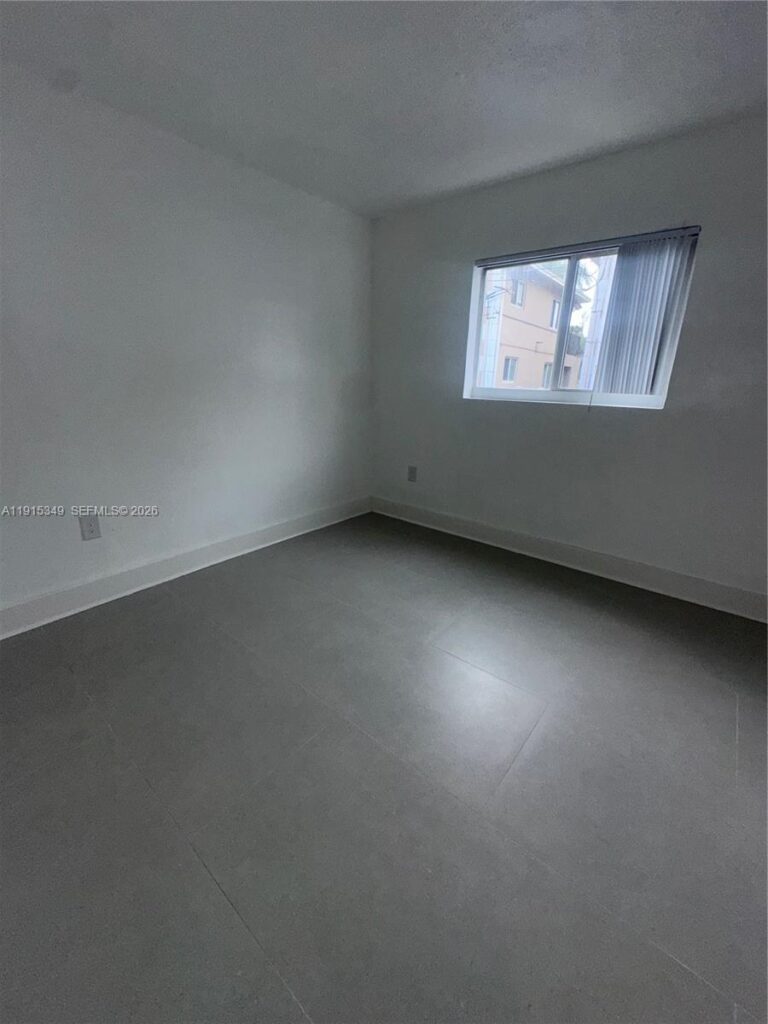 500 NW 24th Ave # 27, Fort Lauderdale FL 33311
