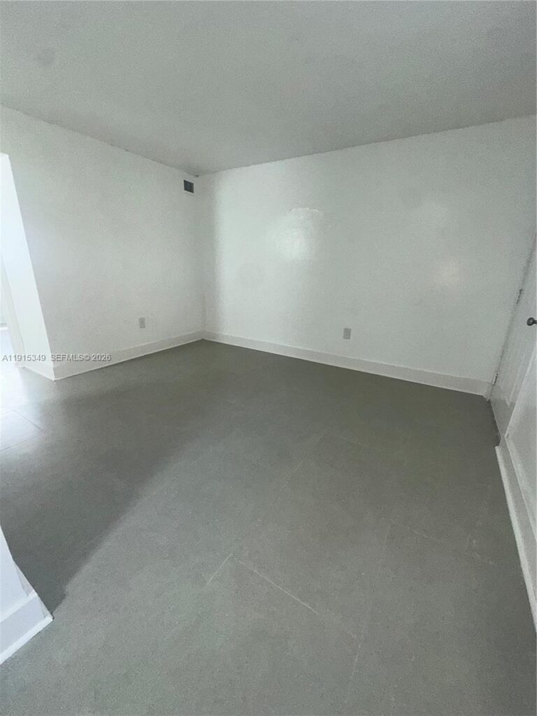 500 NW 24th Ave # 27, Fort Lauderdale FL 33311