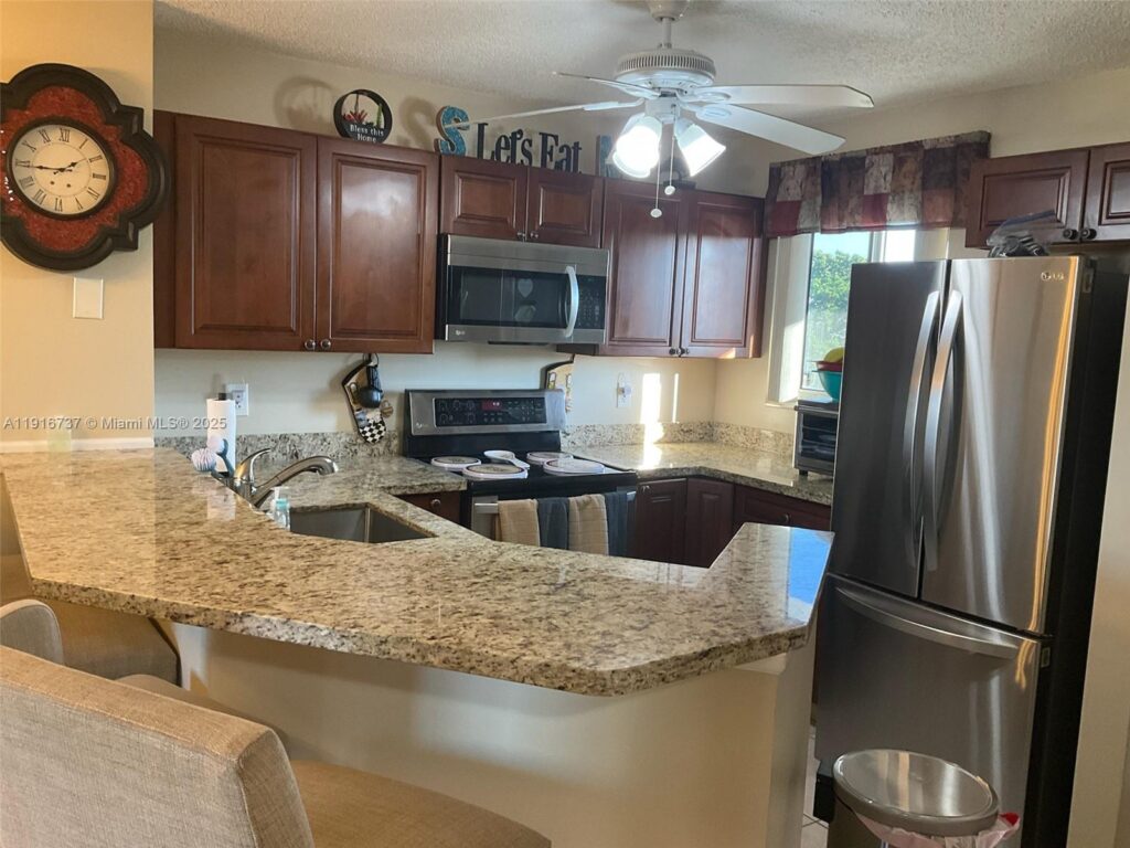 8730 N Sherman Cir # 407, Miramar FL 33025
