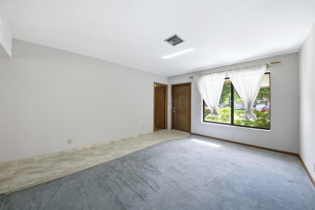 309 SE 4th Street, Dania Beach FL 33004