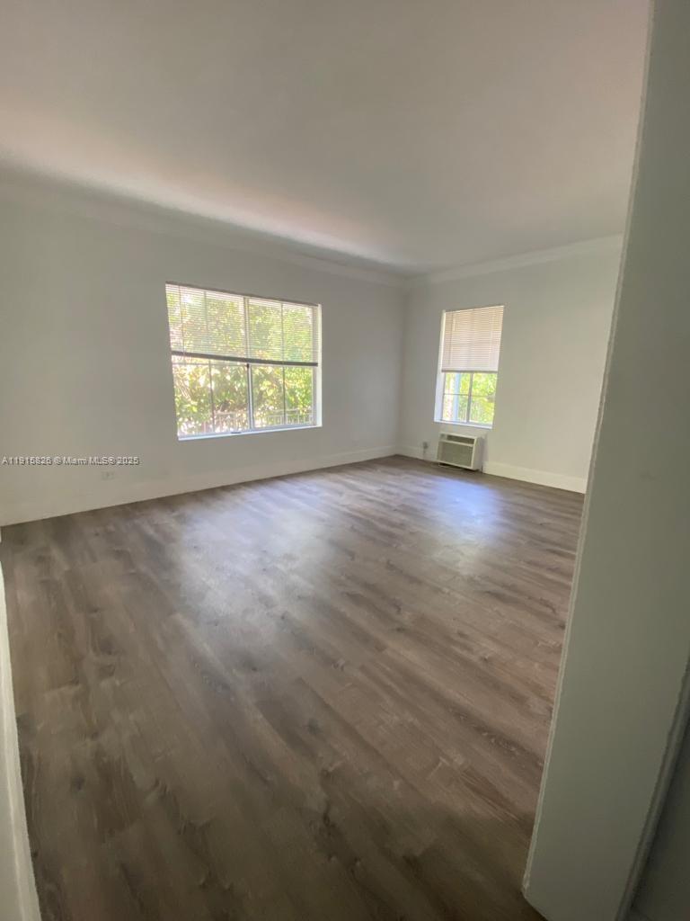 6805 Abbott Ave # 7, Miami Beach FL 33141