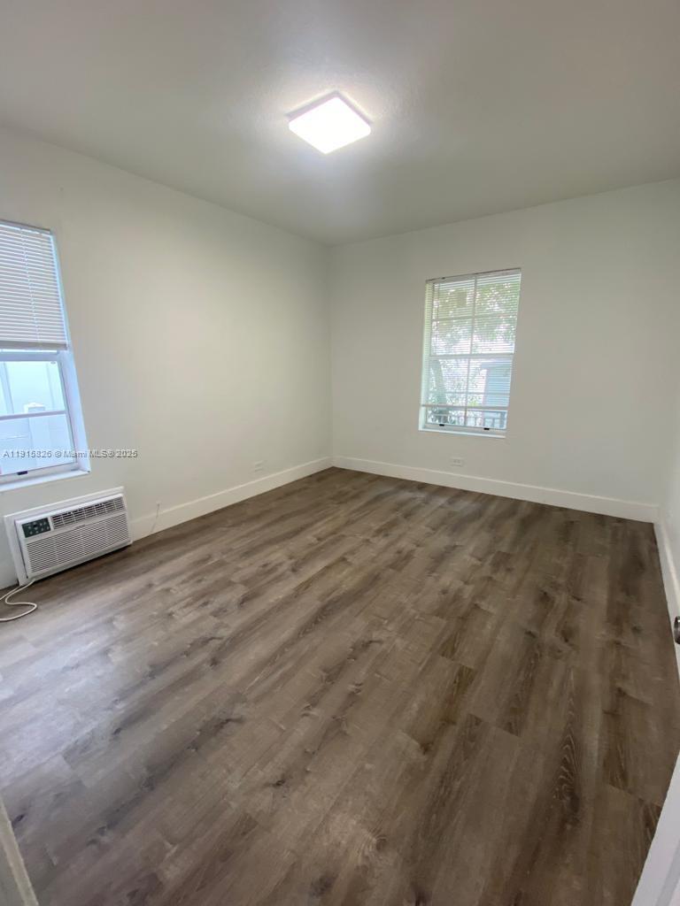 6805 Abbott Ave # 7, Miami Beach FL 33141