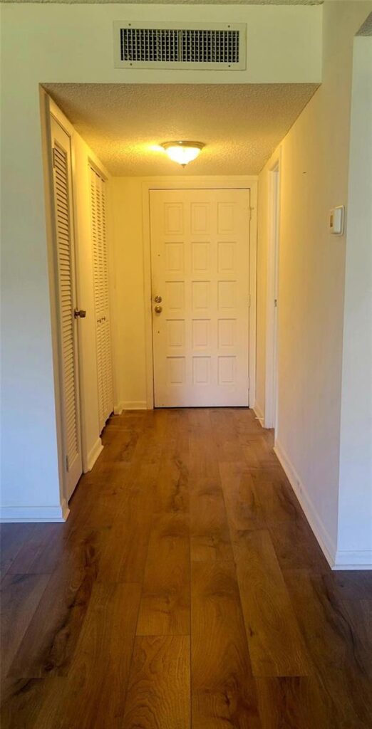 6260 S Falls Circle Drive # 206, Lauderhill FL 33319
