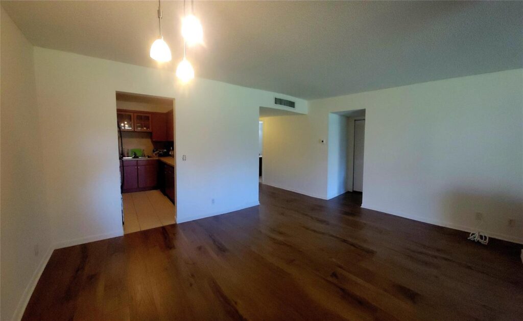 6260 S Falls Circle Drive # 206, Lauderhill FL 33319