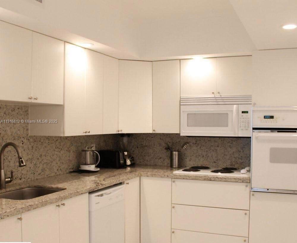 4001 S Ocean Dr # 2H, Hollywood FL 33019