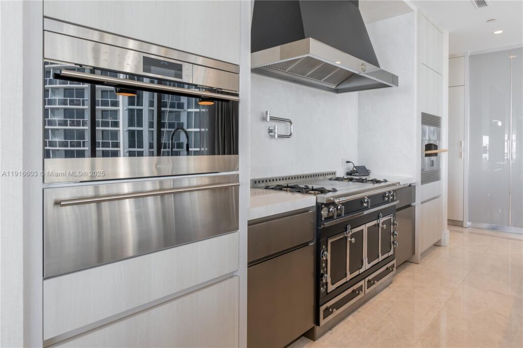 17975 Collins Avenue # 2402, Sunny Isles Beach FL 33160