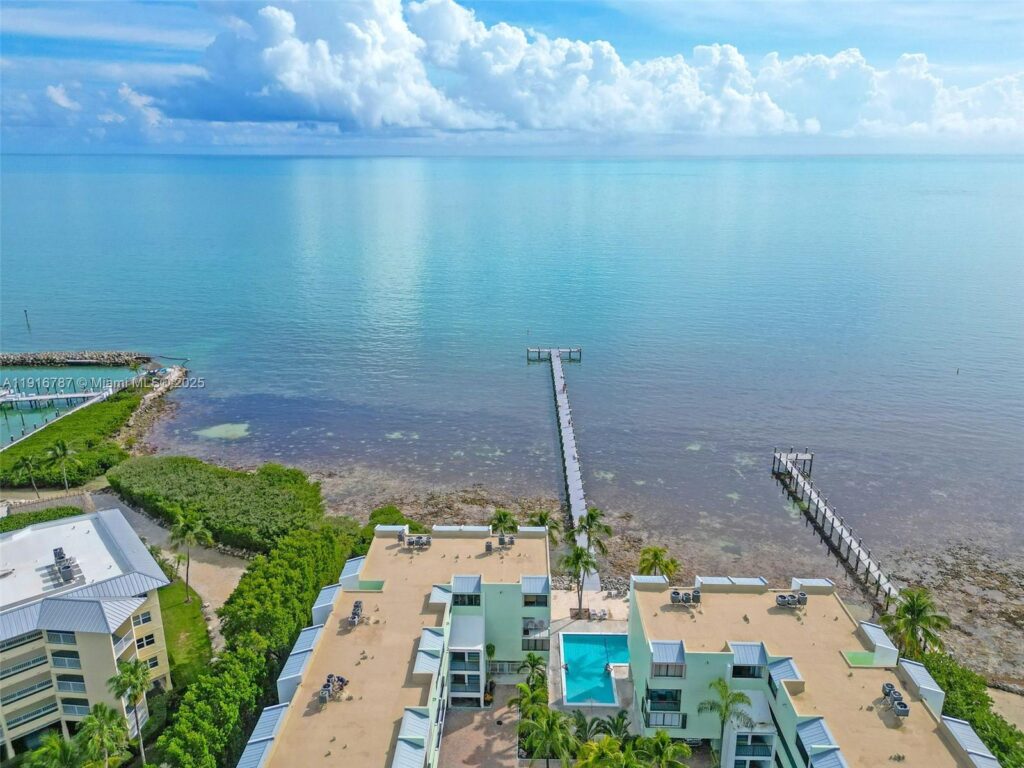 87465 Old Hwy 215 Hwy # 215, Plantation Key FL 33036