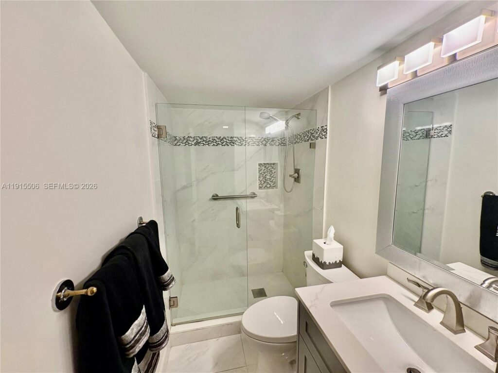20515 E Country Club Dr # 147, Aventura FL 33180
