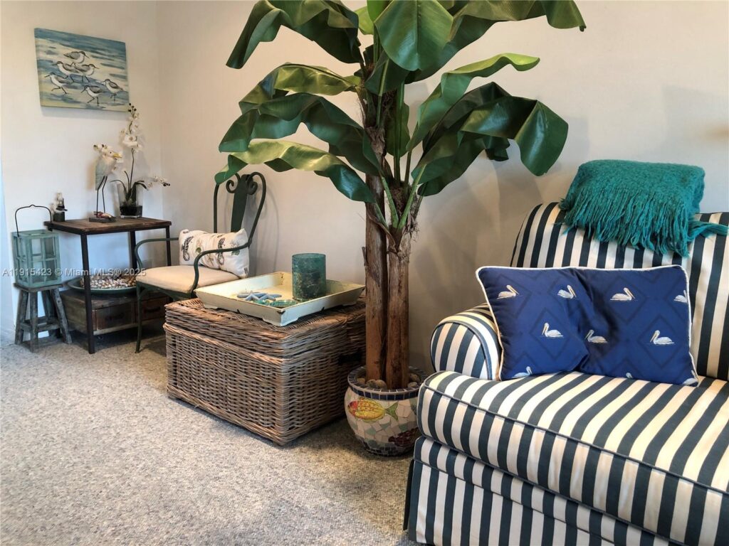 1801 S Surf Rd # 4, Hollywood FL 33019