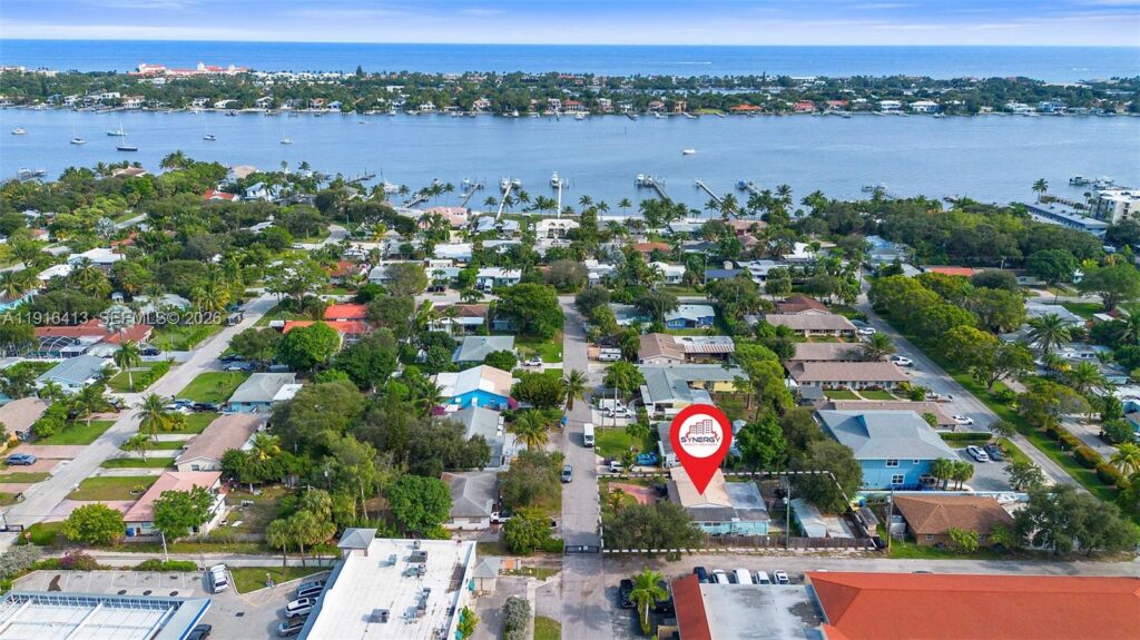 112 Milton St # 112, Lantana FL 33462