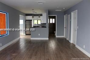 107 W Pembroke Rd, Hallandale Beach FL 33009