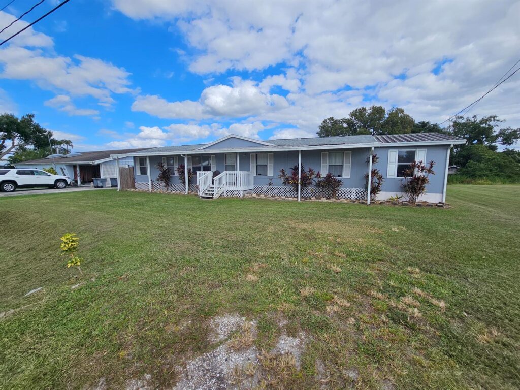 3222 SE 34th Avenue, Okeechobee FL 34974