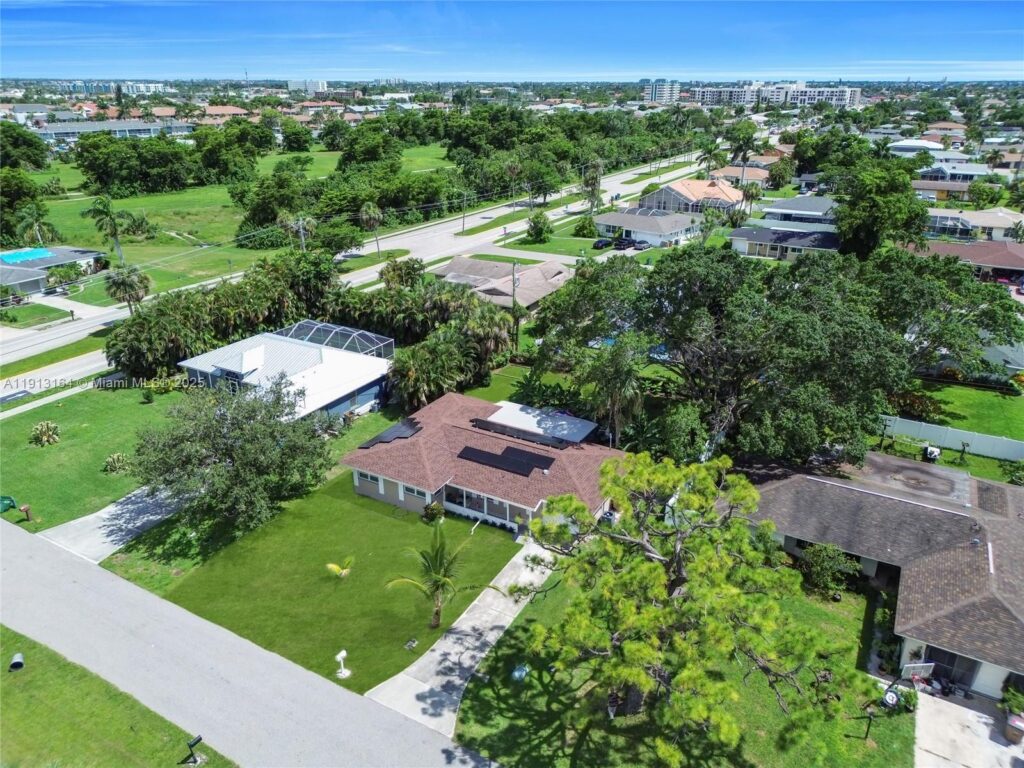 246 SE 44th st, Cape Coral FL 33904