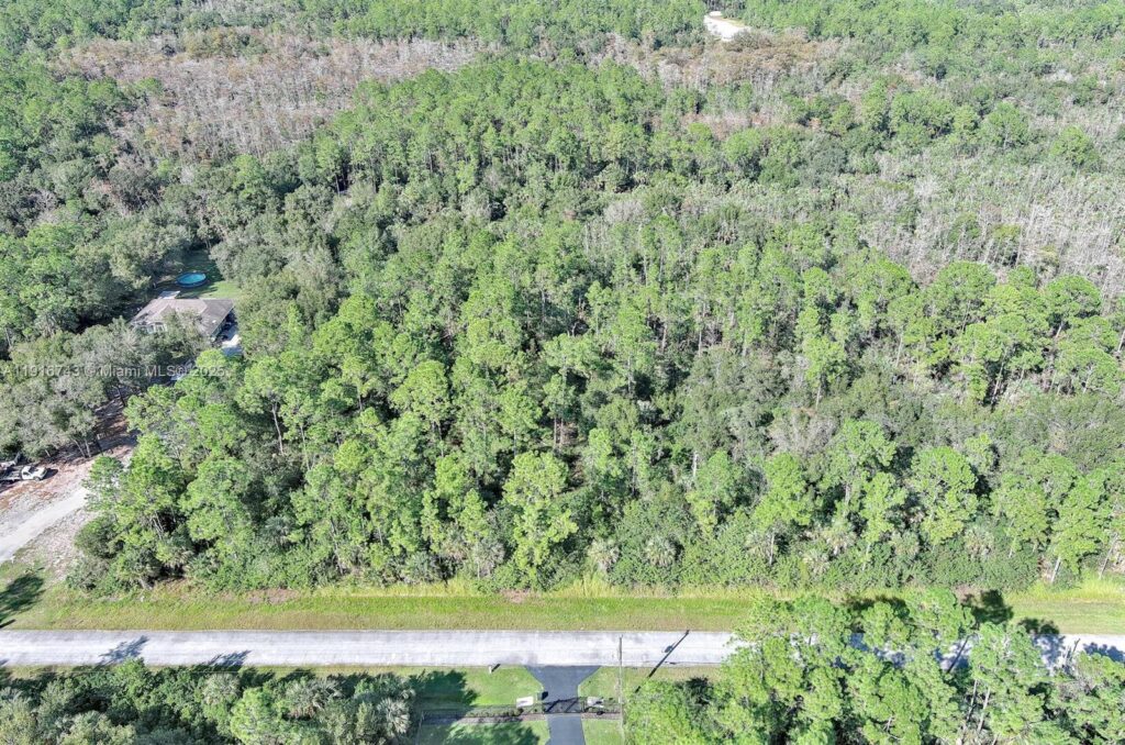4669 32nd Ave SE, Naples FL 34117