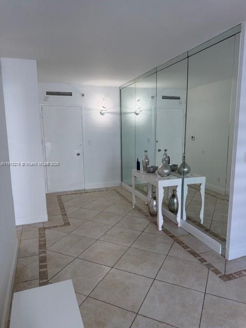 5055 Collins Ave # 9A, Miami Beach FL 33140