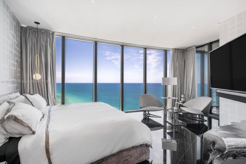 18555 Collins Ave # 3505, Sunny Isles Beach FL 33160