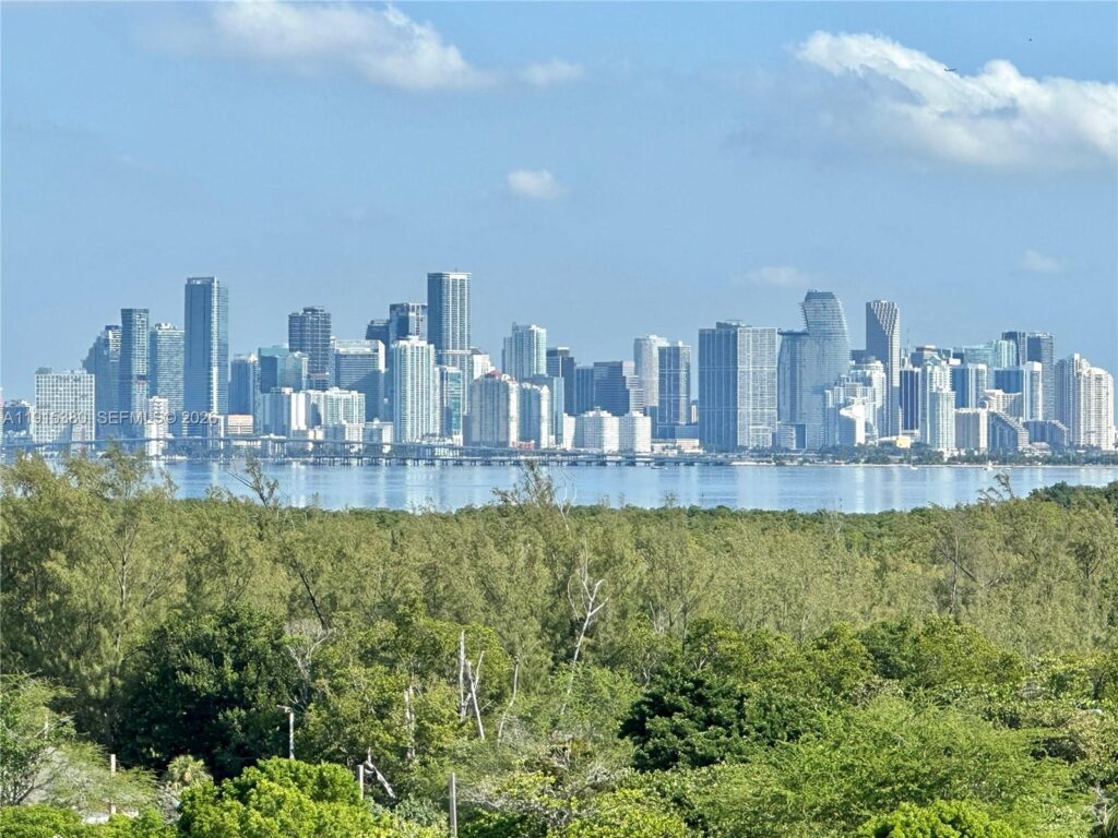 199 Ocean Lane Dr # 1004, Key Biscayne FL 33149