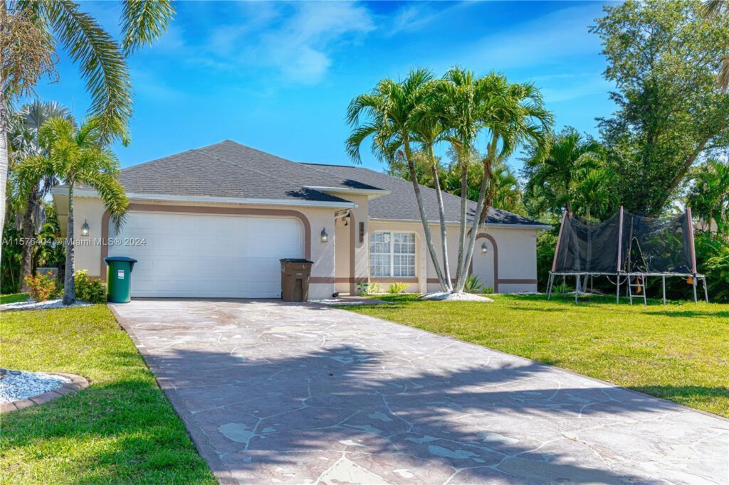 2043 NW 6th Terrace, Cape Coral FL 33993