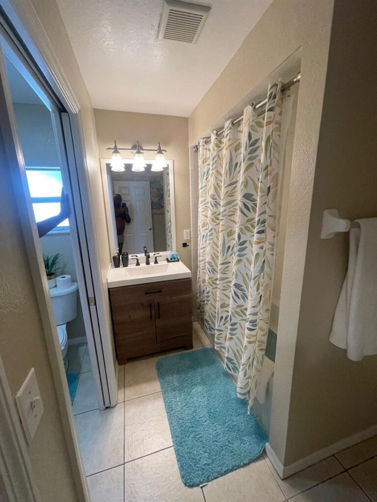 2043 NW 6th Terrace, Cape Coral FL 33993