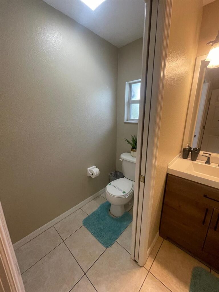 2043 NW 6th Terrace, Cape Coral FL 33993