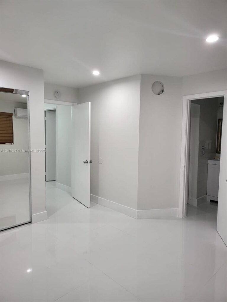 9375 SW 40th Ter # 203, Miami FL 33165