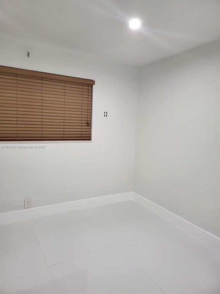 9375 SW 40th Ter # 203, Miami FL 33165