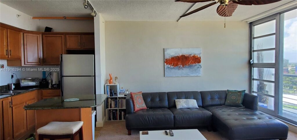 1720 Harrison St # 10G, Hollywood FL 33020