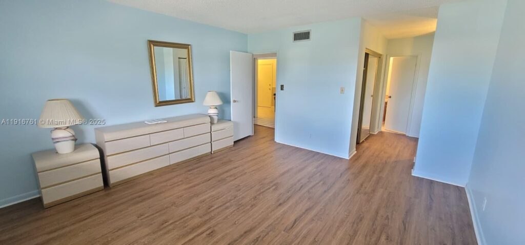 4880 NW 22nd St # 301, Lauderhill FL 33313