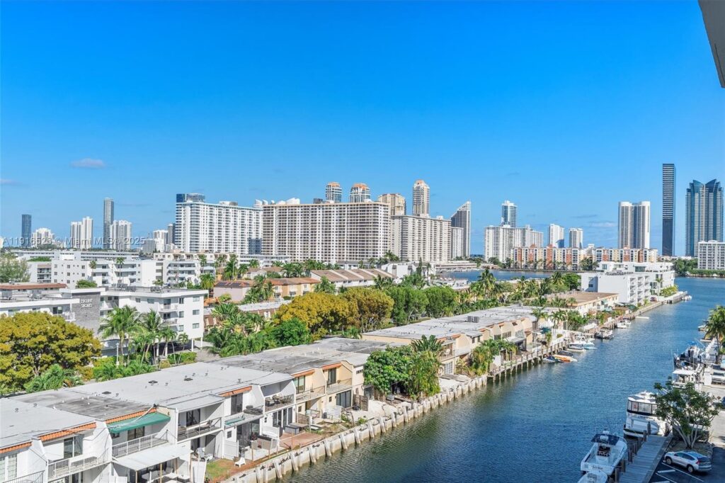3703 NE 166th St # 808, North Miami Beach FL 33160