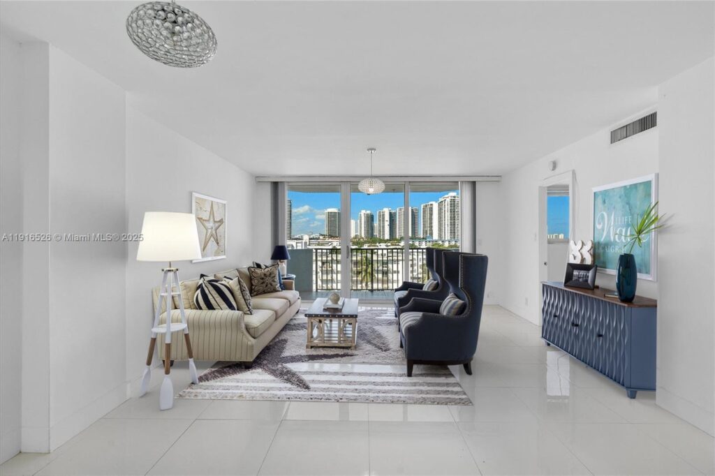 3703 NE 166th St # 808, North Miami Beach FL 33160