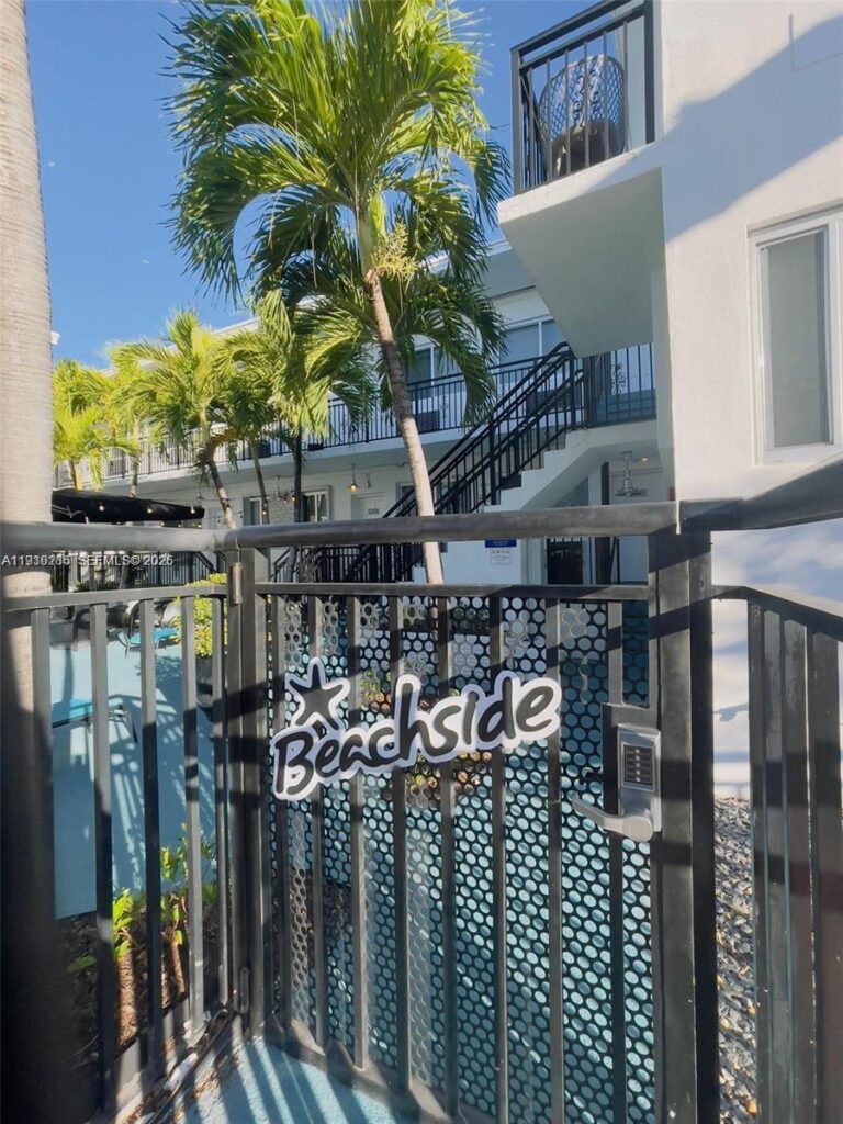 8100 Harding Ave # 508, Miami Beach FL 33141