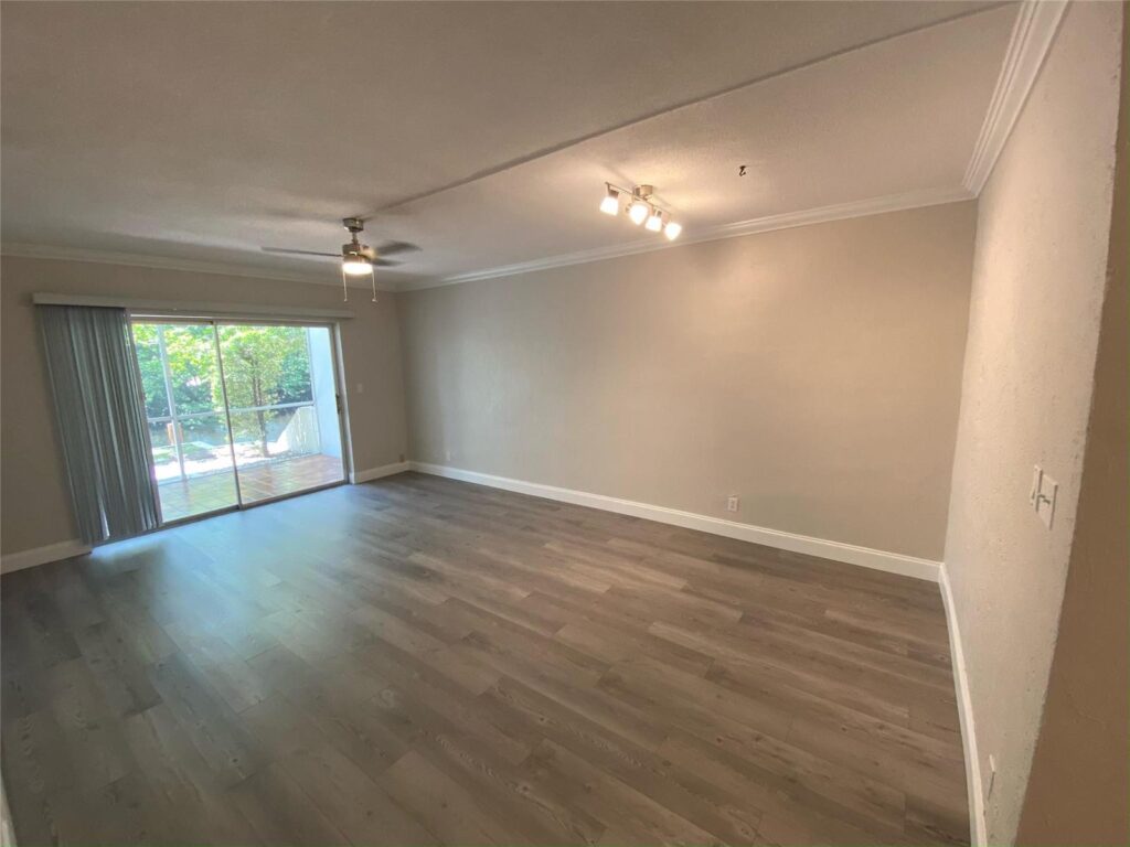 1400 NE 57th Street # 104, Fort Lauderdale FL 33334