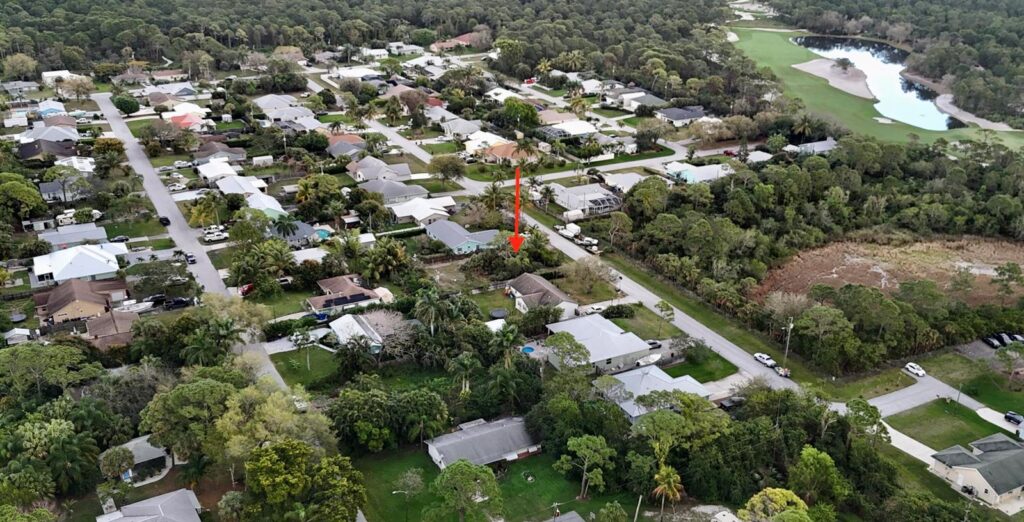 6483 SE Sylvan Place, Hobe Sound FL 33455