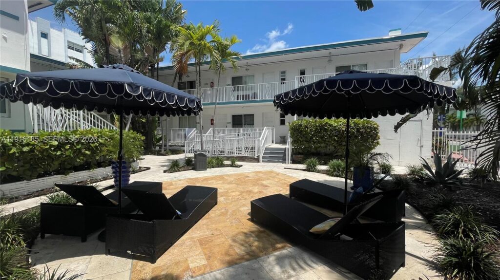 7710 Harding Ave # 408, Miami Beach FL 33141